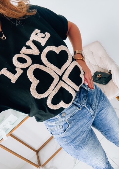 T-shirt LOVE z aplikacja BLACK 5